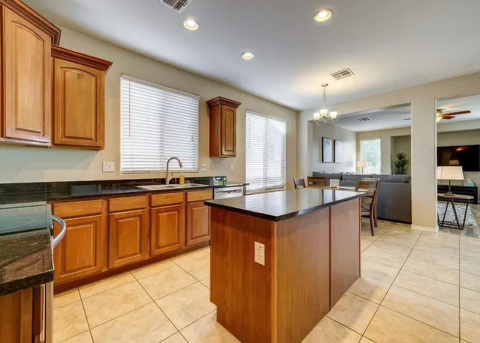 Desert Bliss Heated Pool Power Ranch Perks Holiday home Gilbert