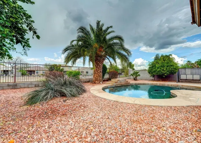 Desert Bliss Heated Pool Power Ranch Perks Holiday home *
