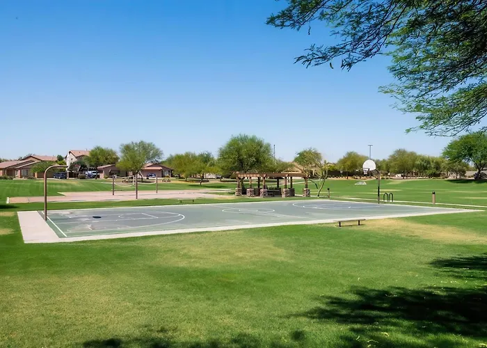 Holiday home Desert Bliss Heated Pool Power Ranch Perks *