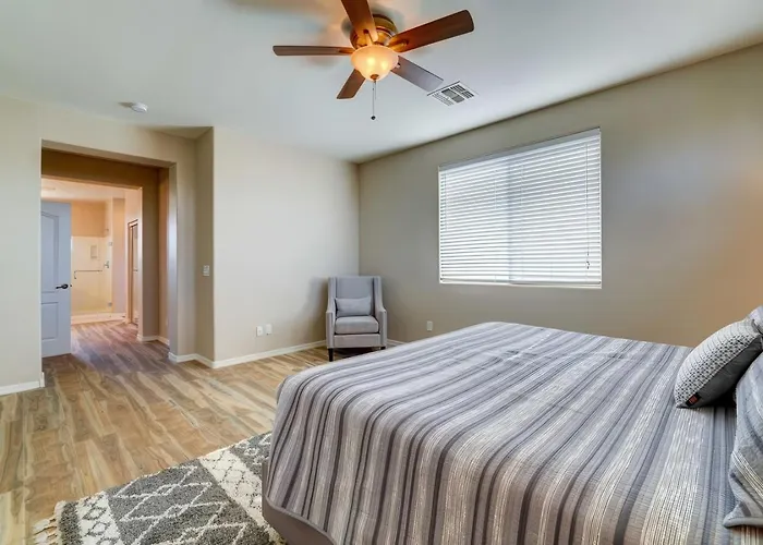 Holiday home Desert Bliss Heated Pool Power Ranch Perks *